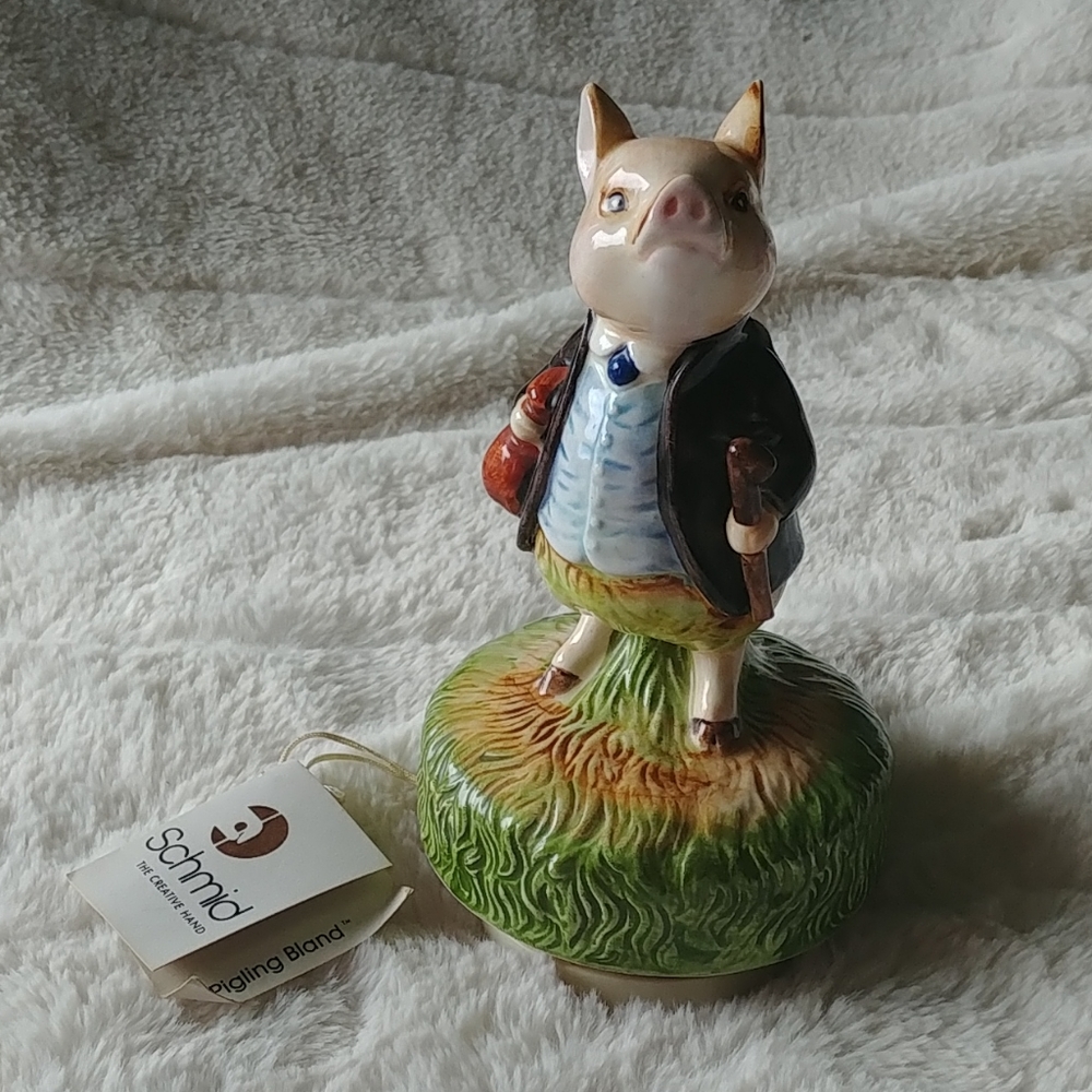 Vintage ceramic Beatrice Potter musical figurine